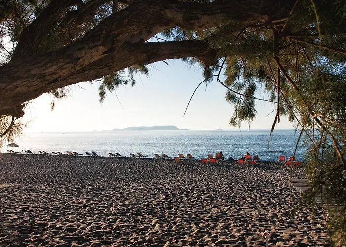 Апартаменти Axos