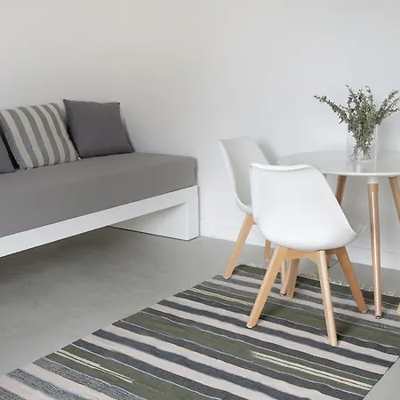 Axos Apartament *